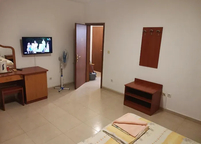 Къща за гости кадиеви