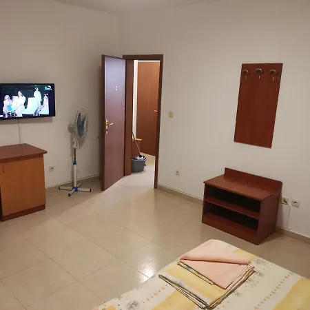 Casa de hóspedes кадиеви